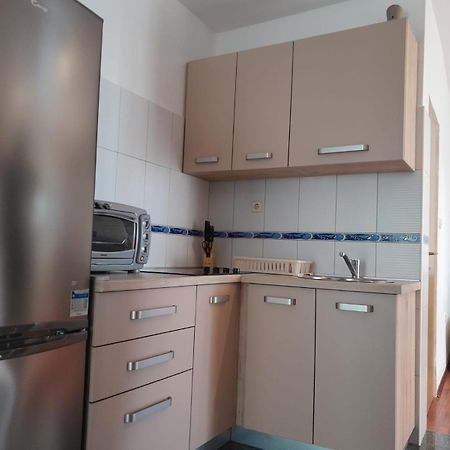 ביבינייה Sreca Apartment Near Beach With Bbq חדר תמונה