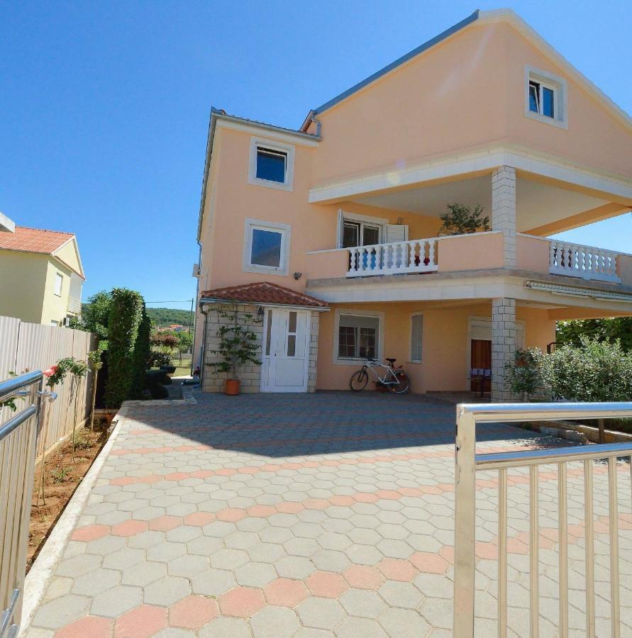 ביבינייה Sreca Apartment Near Beach With Bbq מראה חיצוני תמונה